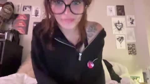 Snapshot of zoeyyb666 chatting on 29, 4, 2026 zoeyyb666 online show from 29, 4, 2026