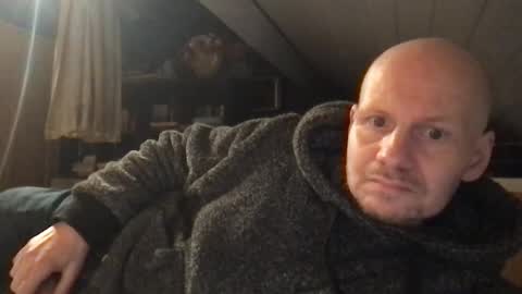 Snapshot of zolexthomas chatting on 25, 2, 2025 zolexthomas online show from 25, 2, 2025