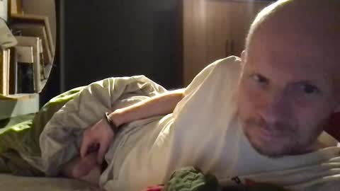 Snapshot of zolexthomas chatting on 26, 9, 2025 zolexthomas online show from 26, 9, 2025