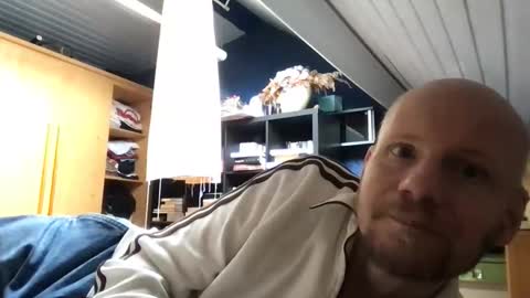 zolexthomas online show from 12, 4, 2026