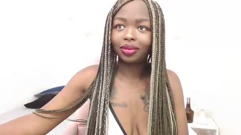 Zooe online show from 31, 12, 2024