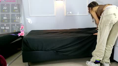 Violeta online show from 28, 4, 2026