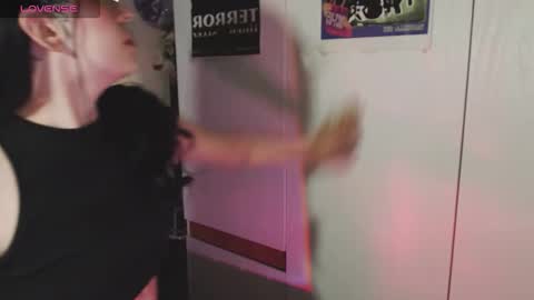 cintya kors online show from 10, 10, 2025