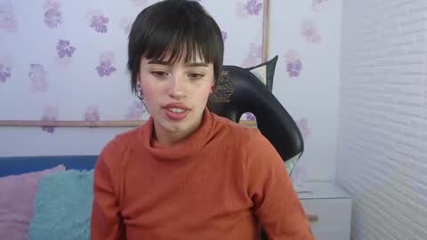 Snapshot of zowii_ chatting on 4, 6, 2026 Zowii online show from 4, 6, 2026