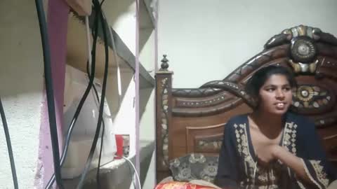 zoyakhan803 online show from 15, 2, 2025