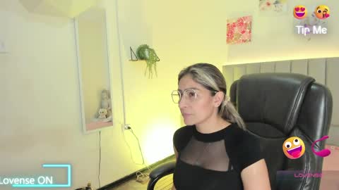 Zulay  online show from 11, 4, 2026