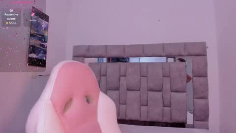 Zuly  online show from 29, 9, 2025