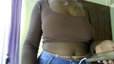 zurivelvetstudio online show from 18, 2, 2026