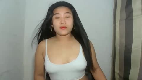 sweet lylia online show from 16, 10, 2025