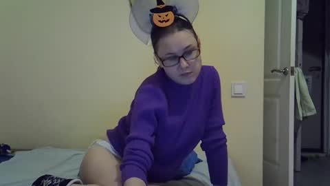 Zyuhre online show from 31, 10, 2025