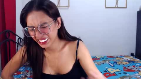 zyzy online show from 26, 1, 2025