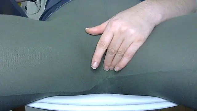 Squirtlady38 online show from 9, 11, 2025