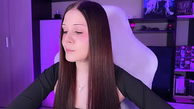 jasminevine online show from 28, 11, 2025