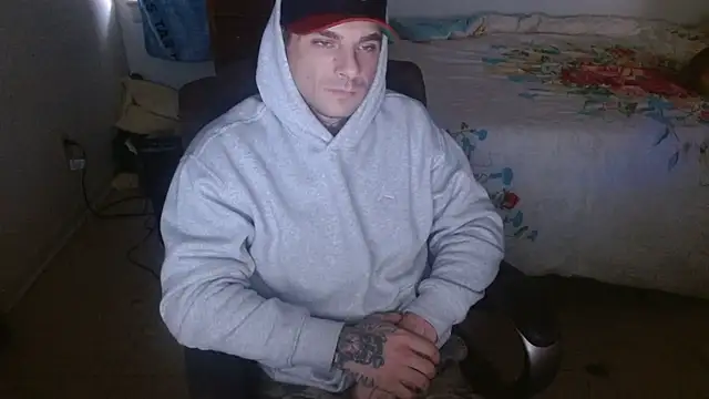 Snapshot of DADDY_KANE8--- chatting on 17, 11, 2025 DADDY KANE8--- online show from 17, 11, 2025