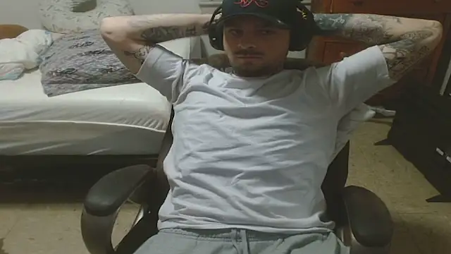 Snapshot of DADDY_KANE8--- chatting on 17, 6, 2026 DADDY KANE8--- online show from 17, 6, 2026