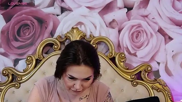 HessaHessy online show from 18, 4, 2026