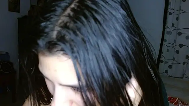 mia  lopez  online show from 31, 12, 2024