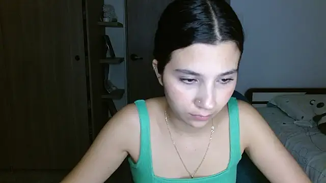 mia  lopez  online show from 20, 3, 2026