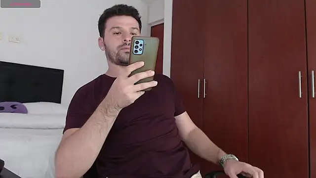 Snapshot of alexman_fuck chatting on 3, 1, 2025 alexman fuck online show from 3, 1, 2025