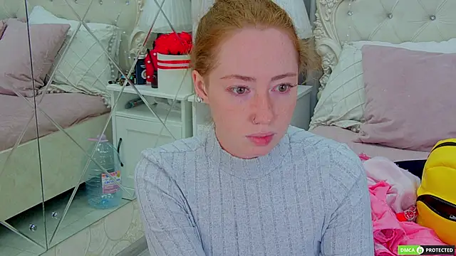 TinaBrook online show from 17, 9, 2025