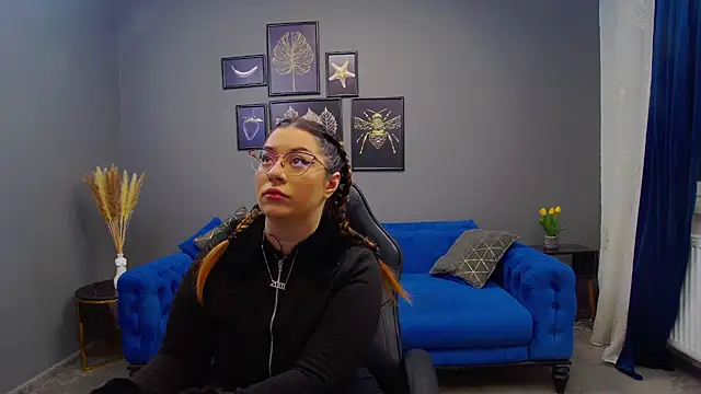 Snapshot of Katewalker_ chatting on 9, 1, 2025 Katewalker online show from 9, 1, 2025