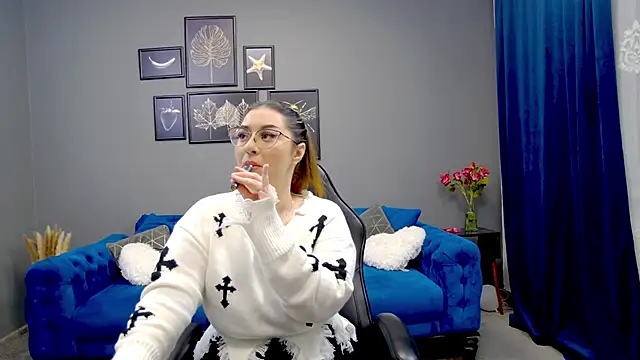 Snapshot of Katewalker_ chatting on 11, 3, 2025 Katewalker online show from 11, 3, 2025