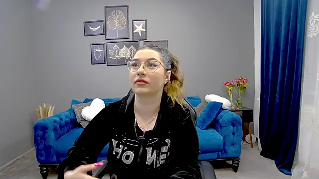 Snapshot of Katewalker_ chatting on 19, 3, 2025 Katewalker online show from 19, 3, 2025