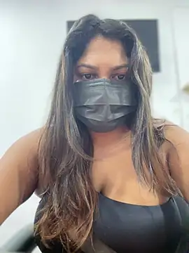 Snapshot of Black_Beauty997 chatting on 20, 2, 2025 Black Beauty997 online show from 20, 2, 2025