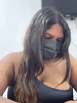 Snapshot of Black_Beauty997 chatting on 2, 3, 2025 Black Beauty997 online show from 2, 3, 2025