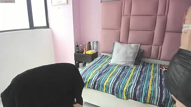 Snapshot of samanthaanderson_ chatting on 15, 2, 2025 samanthaanderson  online show from 15, 2, 2025