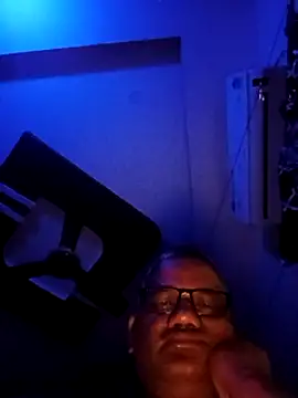 StarPacifist6 online show from 29, 12, 2024