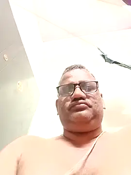 StarPacifist6 online show from 9, 3, 2025