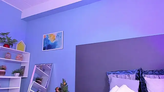 Snapshot of kylie_reyes chatting on 10, 1, 2025 kylie reyes online show from 10, 1, 2025