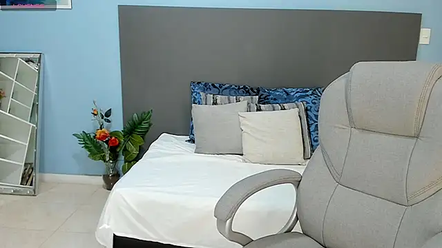 Snapshot of kylie_reyes chatting on 23, 9, 2025 kylie reyes online show from 23, 9, 2025