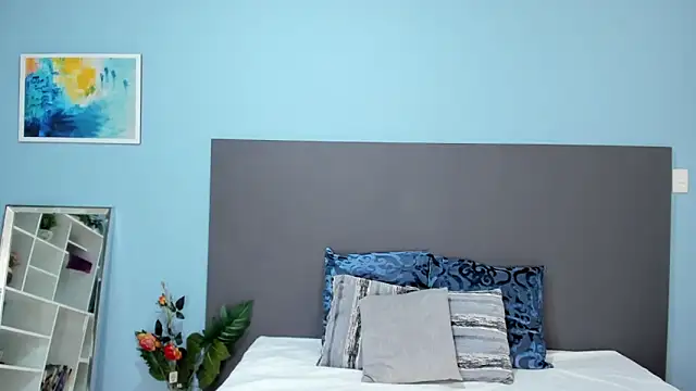 Snapshot of kylie_reyes chatting on 18, 10, 2025 kylie reyes online show from 18, 10, 2025