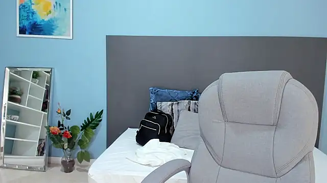 Snapshot of kylie_reyes chatting on 7, 11, 2025 kylie reyes online show from 7, 11, 2025