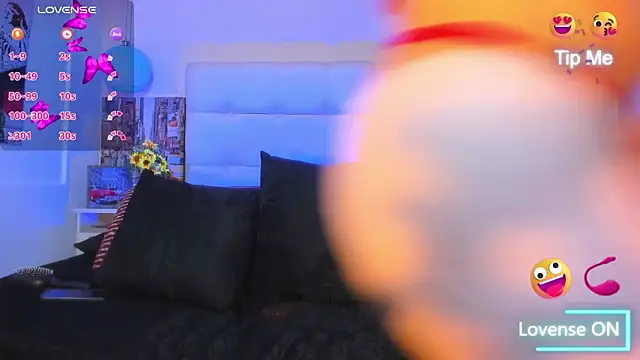 cinthya walker1 online show from 17, 4, 2026