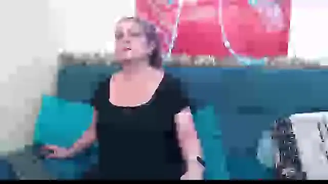 liliimilf online show from 15, 11, 2025