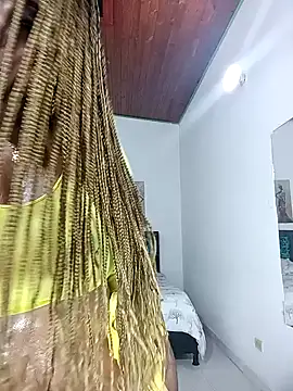 TAYLORR778 online show from 19, 12, 2024