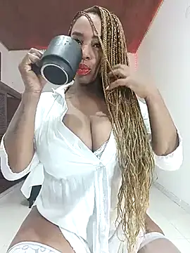 TAYLORR778 online show from 20, 2, 2025