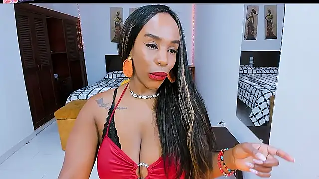 TAYLORR778 online show from 21, 10, 2025