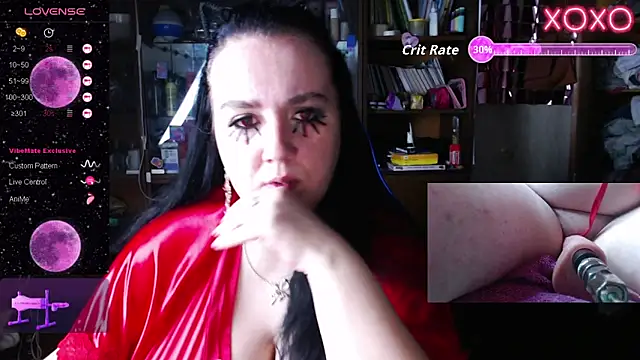 Snapshot of LeonaHarrison chatting on 31, 10, 2025 LeonaHarrison online show from 31, 10, 2025