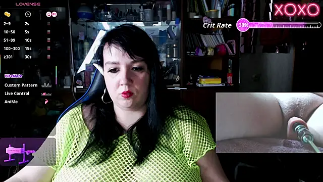 Snapshot of LeonaHarrison chatting on 3, 11, 2025 LeonaHarrison online show from 3, 11, 2025