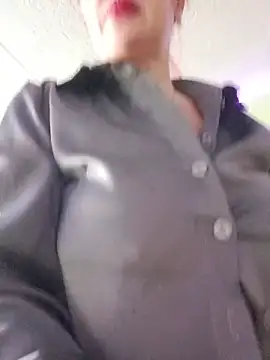 KiraXTender online show from 23, 11, 2025