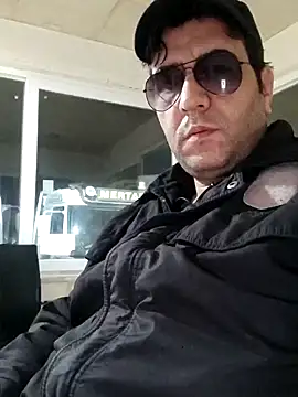 Snapshot of fraud705 chatting on 23, 12, 2024 fraud705 online show from 23, 12, 2024