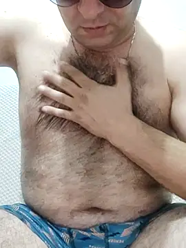 Snapshot of fraud705 chatting on 9, 9, 2025 fraud705 online show from 9, 9, 2025