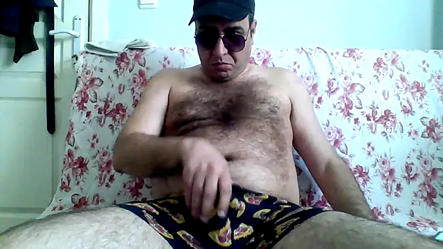 Snapshot of fraud705 chatting on 25, 3, 2026 fraud705 online show from 25, 3, 2026