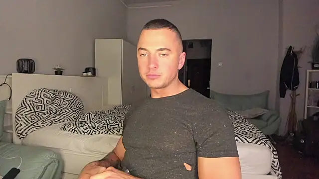 paulblack21 online show from 19, 11, 2025