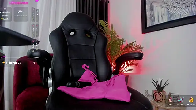 brianahill  online show from 8, 3, 2025