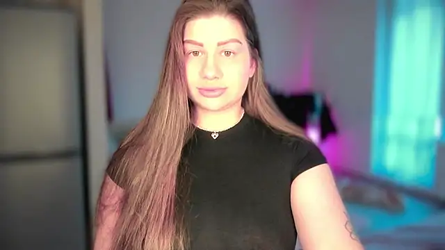 JuicyHelenX online show from 24, 4, 2026